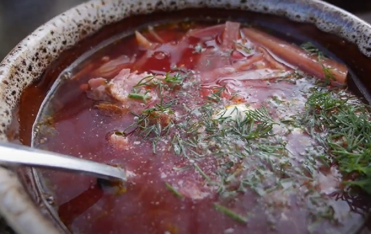 Більше, ніж червоний: 5 автентичних рецептів борщу, про які ви не знали